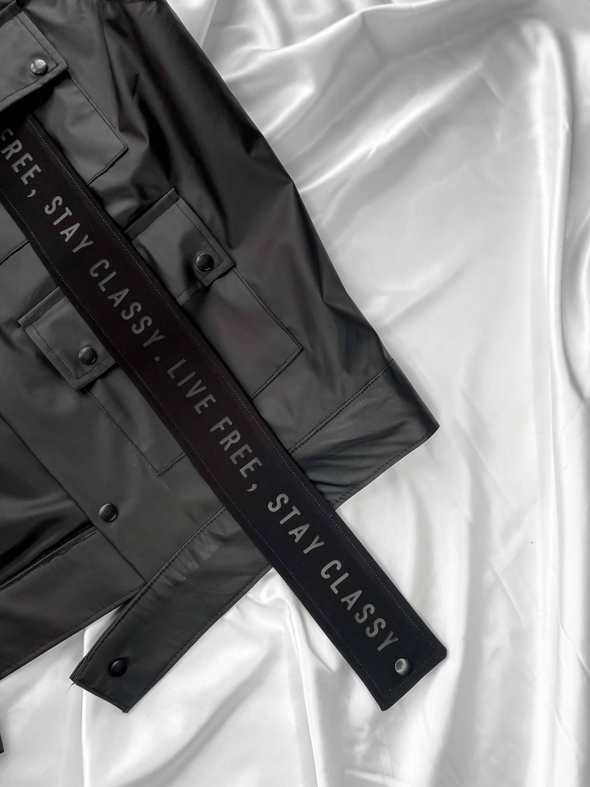 LFSC Armless Leather Jacket Drik