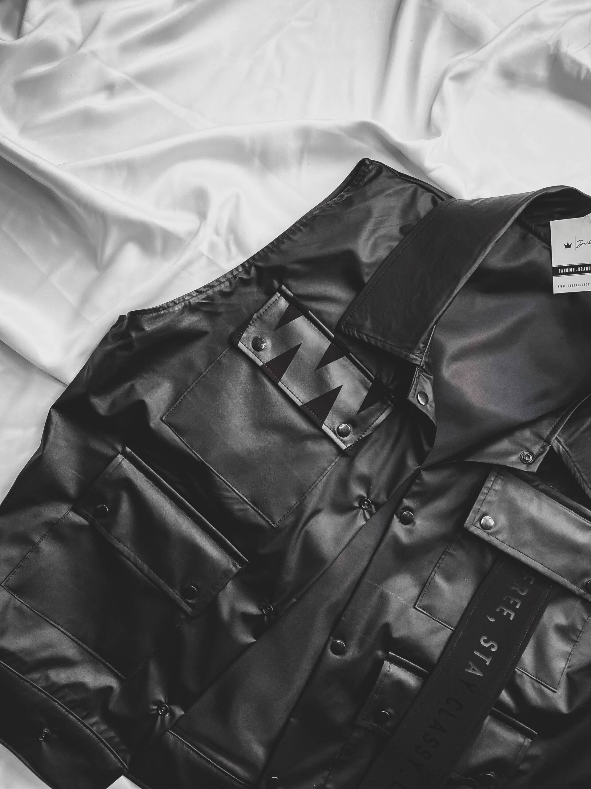 LFSC Armless Leather Jacket Drik